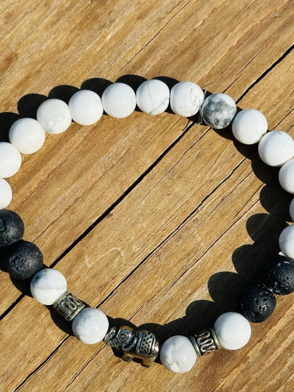 Boho Style Beaded Stretchy Elephant Bracelet-NEW - Picture 4 of 4